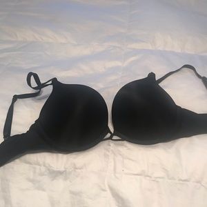 Victoria’s Secret Bombshell Bra 32d